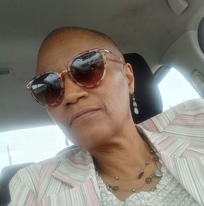 Meet your Posher, Jolanda